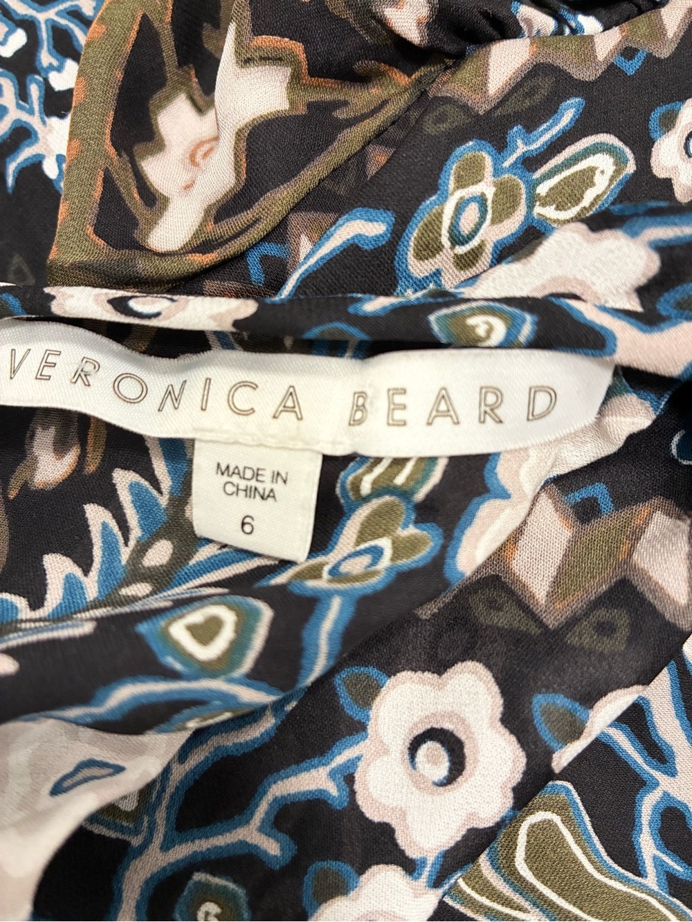 Veronica Beard NWOT Anouk Paisley Silk Blouse with Mutton Sleeves Size 6 - Picture 6 of 7